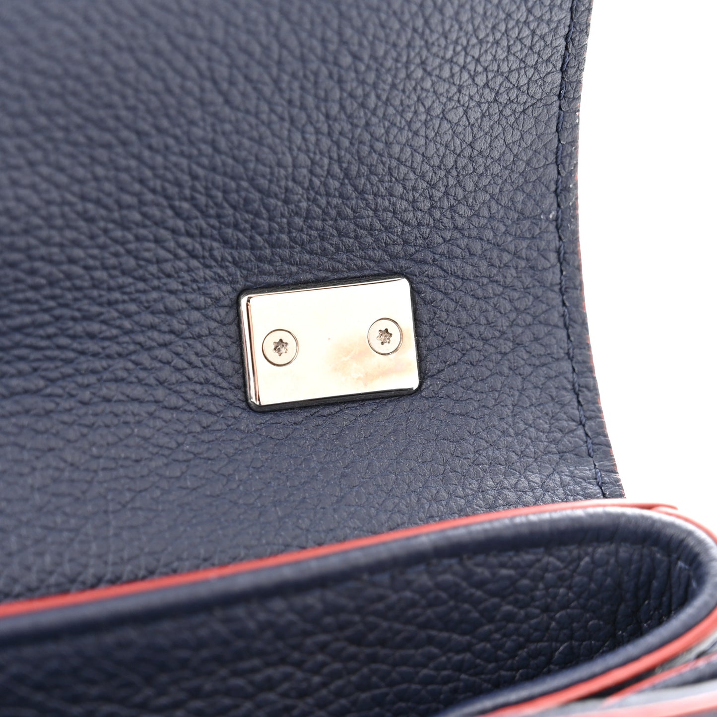 Calfskin Lockme II Chain Bag BB Marine Rouge