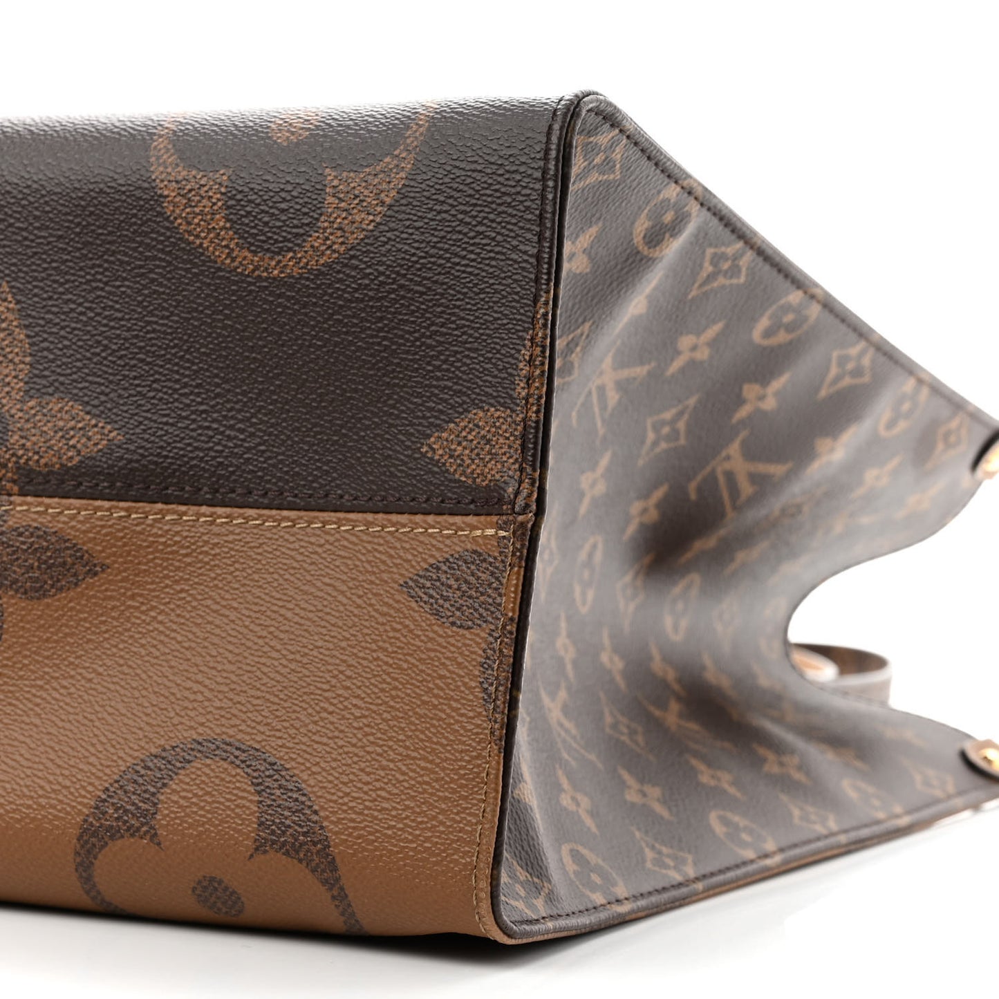 Reverse Monogram Giant Onthego GM