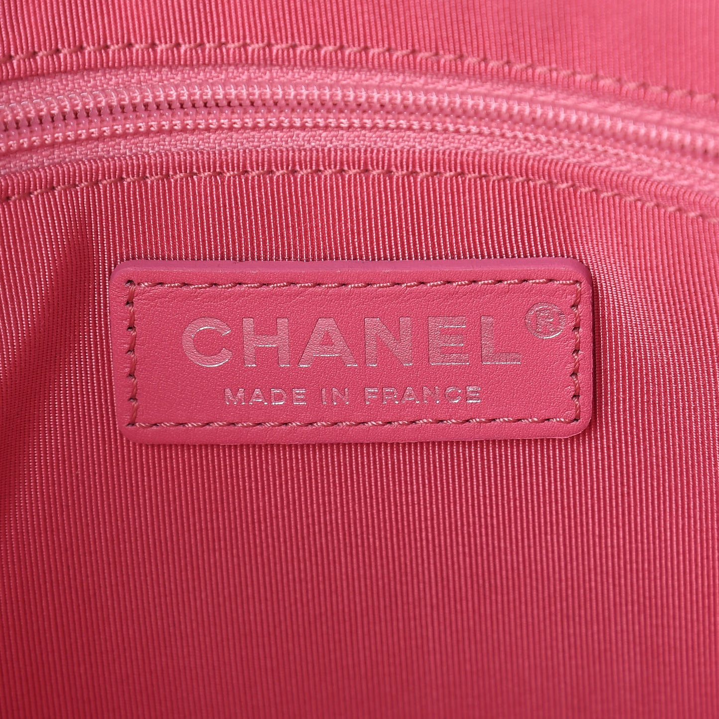 Lambskin Chevron Quilted Waist Belt Bag Pink