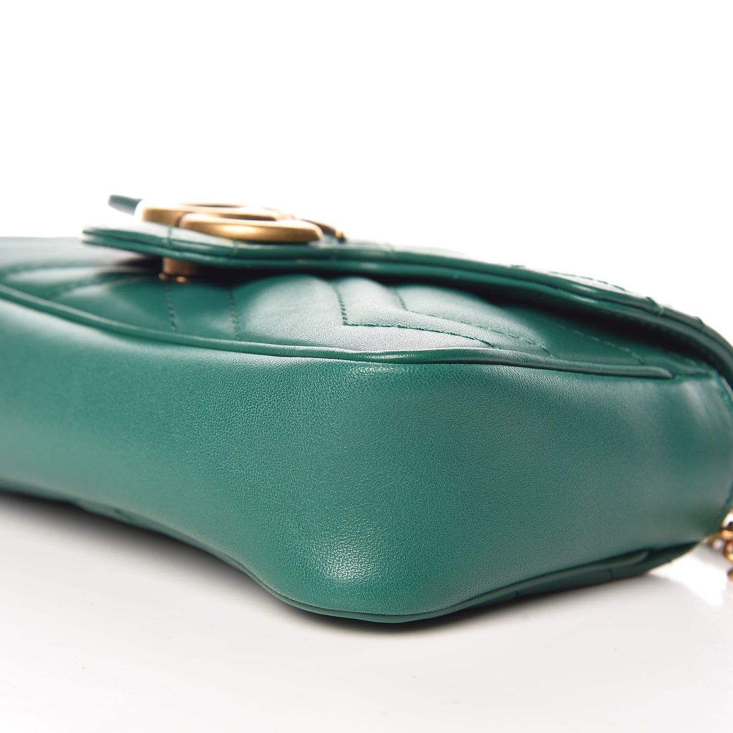 Calfskin Matelasse Super Mini GG Marmont Shoulder Bag Emerald Green
