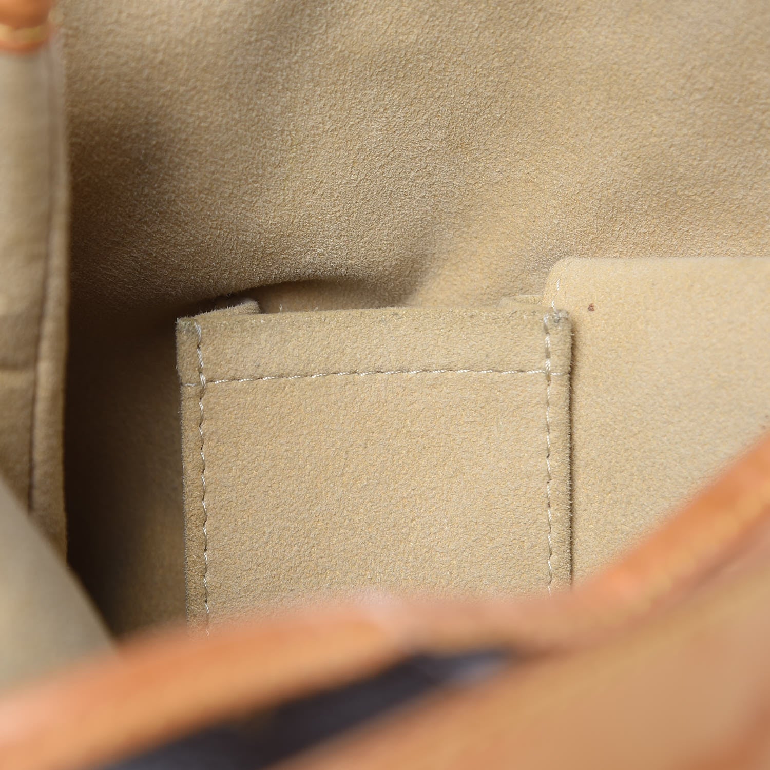 Louis Vuitton Monogram Galliera PM 13 of 15