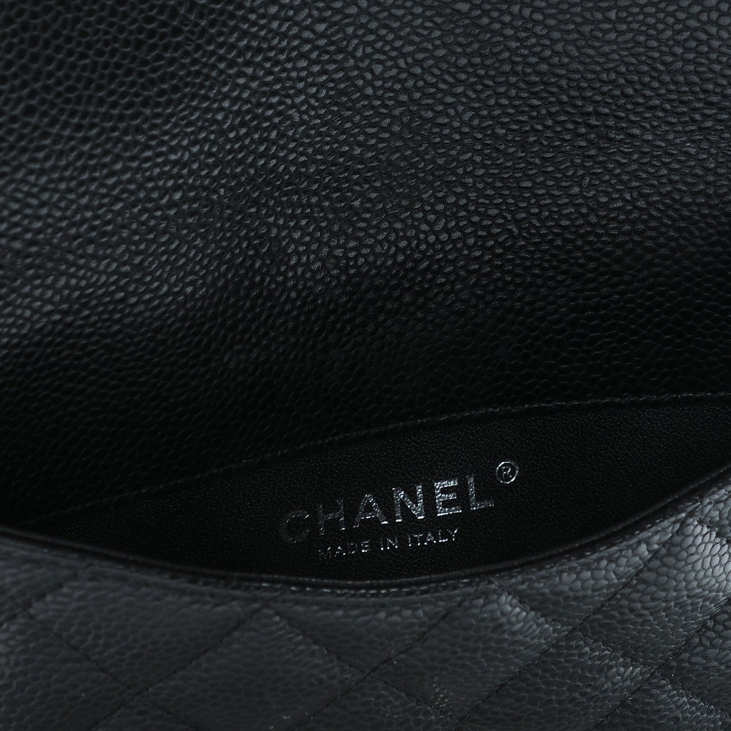 Caviar Quilted Daily Zip Crossbody Bag Black