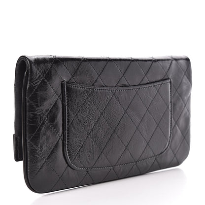 Chanel Shiny Crumpled Calfskin Small 31 Pouch Black 3 of 8