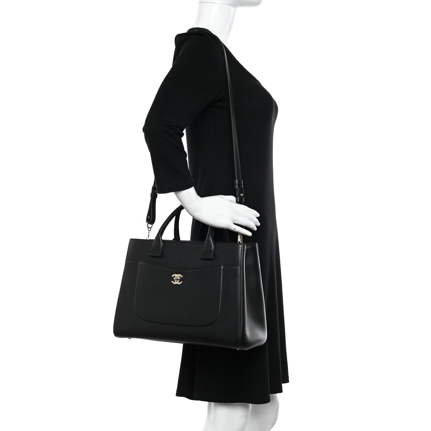 Chanel Grained Calfskin Small Neo Executive Shopper Tote Black 2 of 11