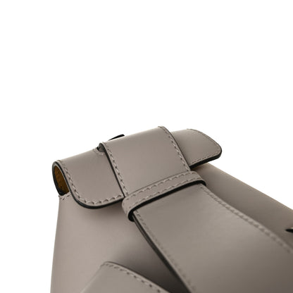 Burberry Supple Calfskin Medium Bucket Limestone 16 of 16