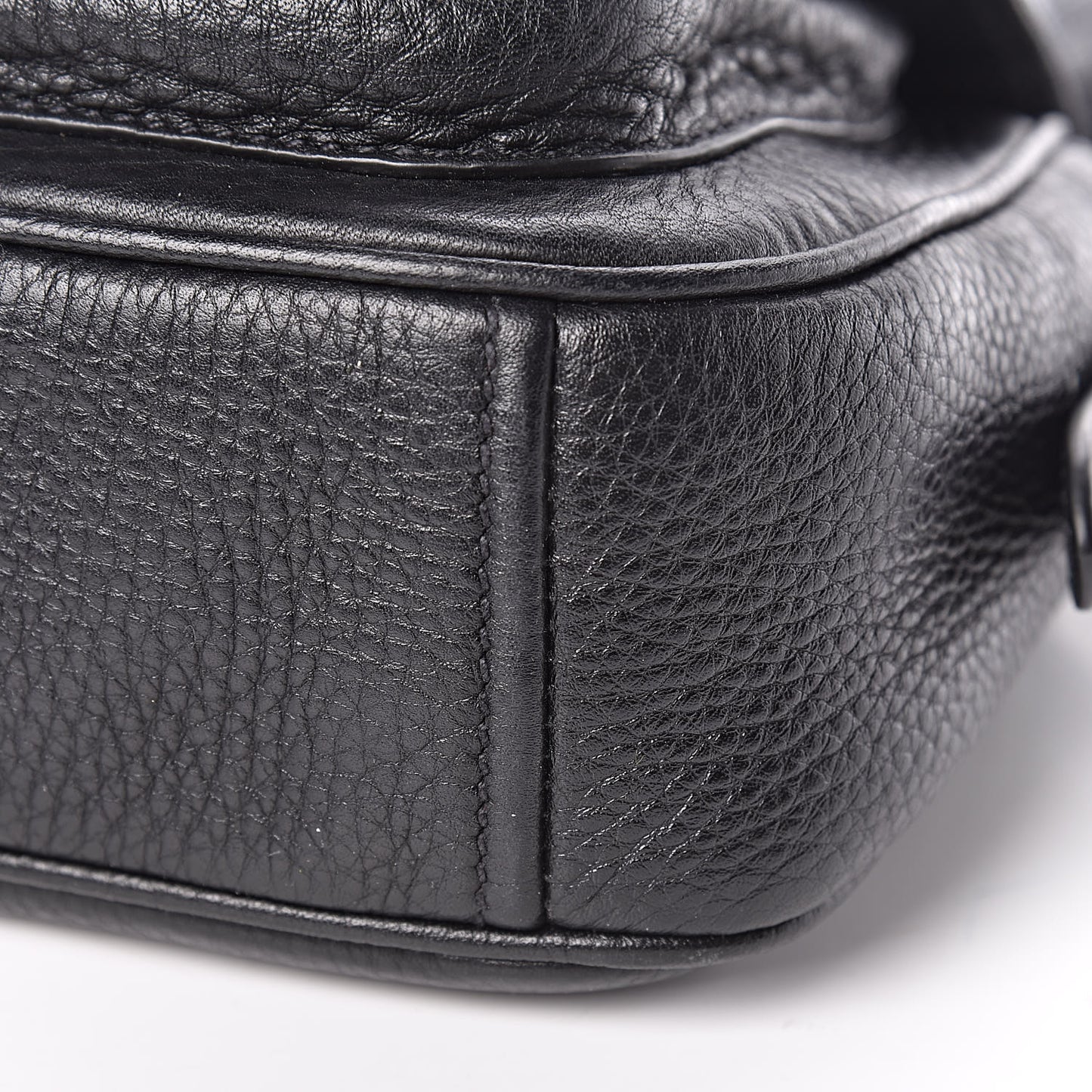 Vitello Daino Double Buckle Messenger Bag Black