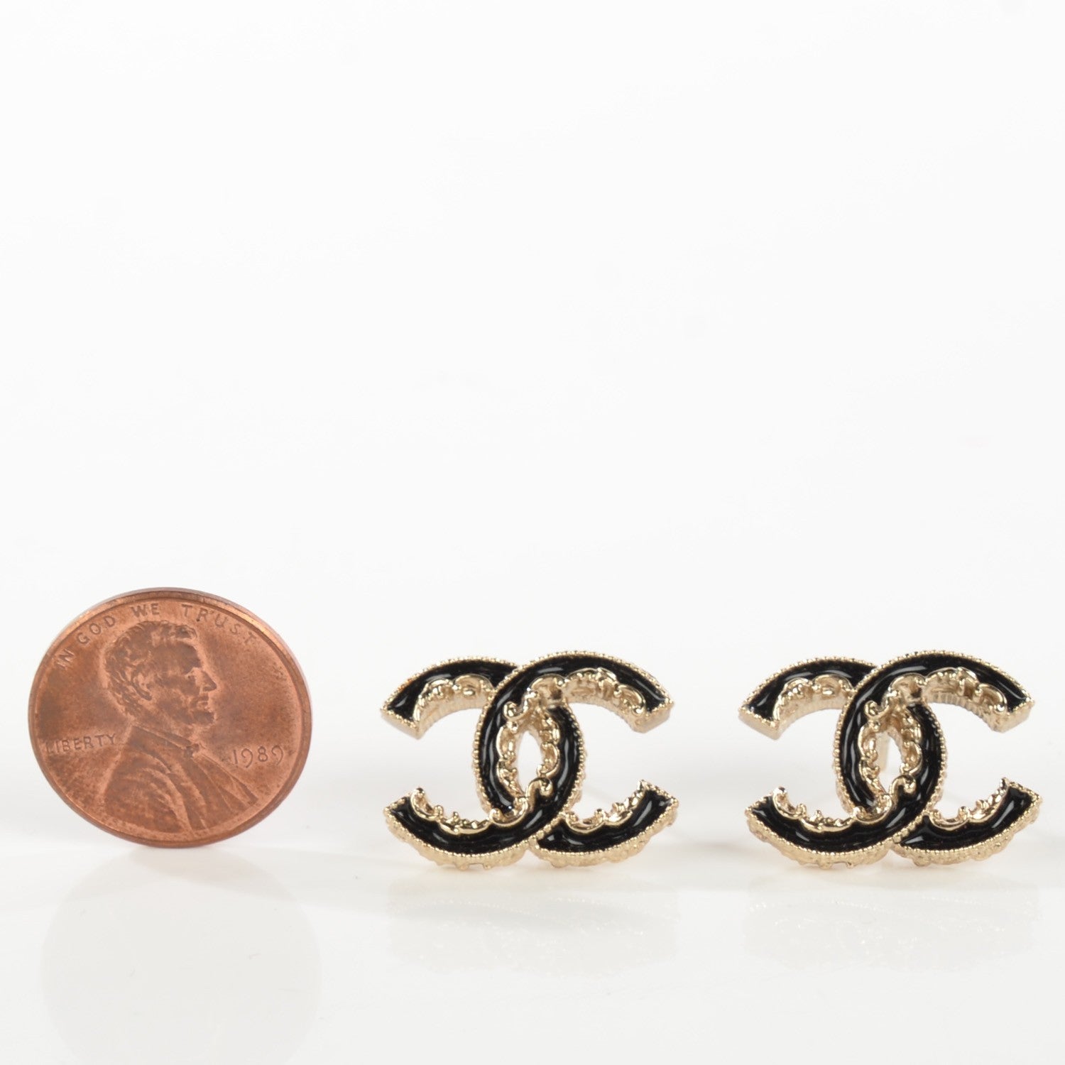 Chanel Enamel CC Baroque Earrings Black Gold 2 of 4