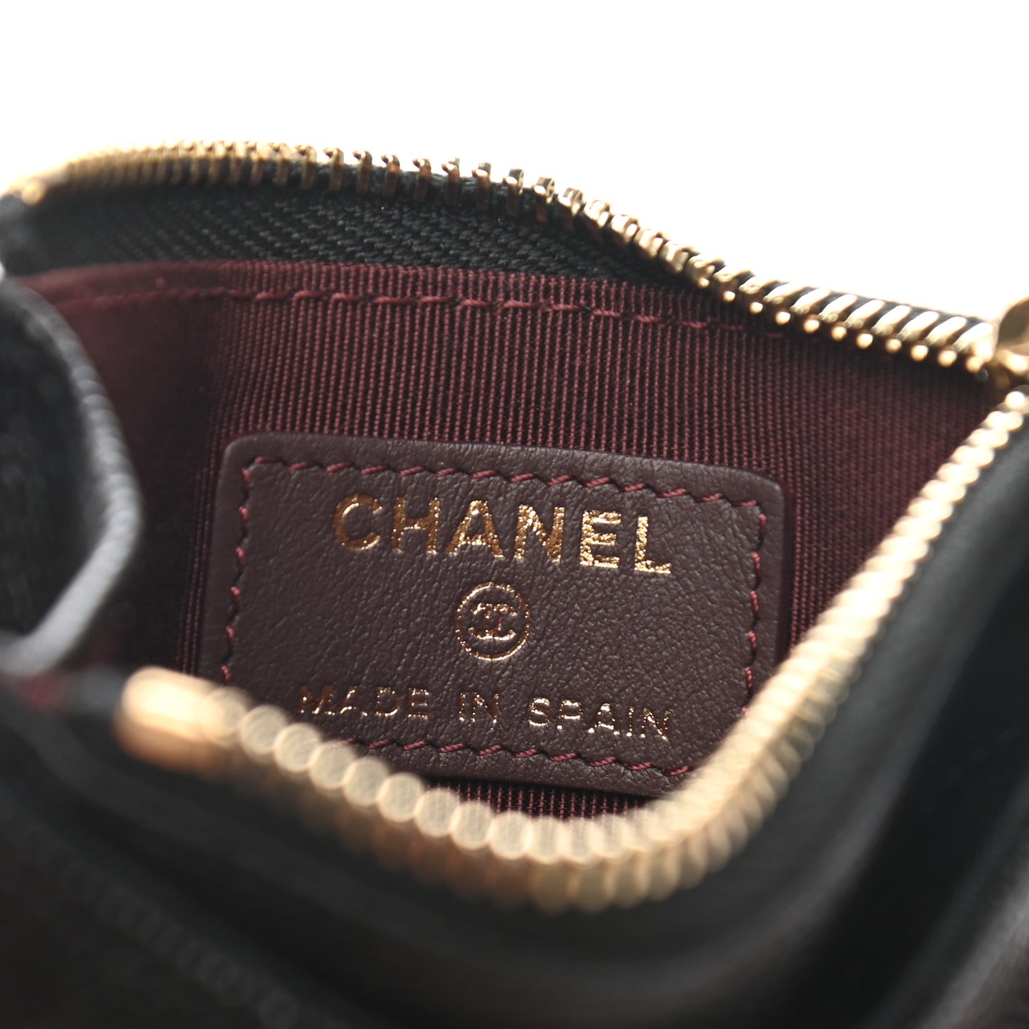 Caviar Quilted CC Zip Card Holder Black