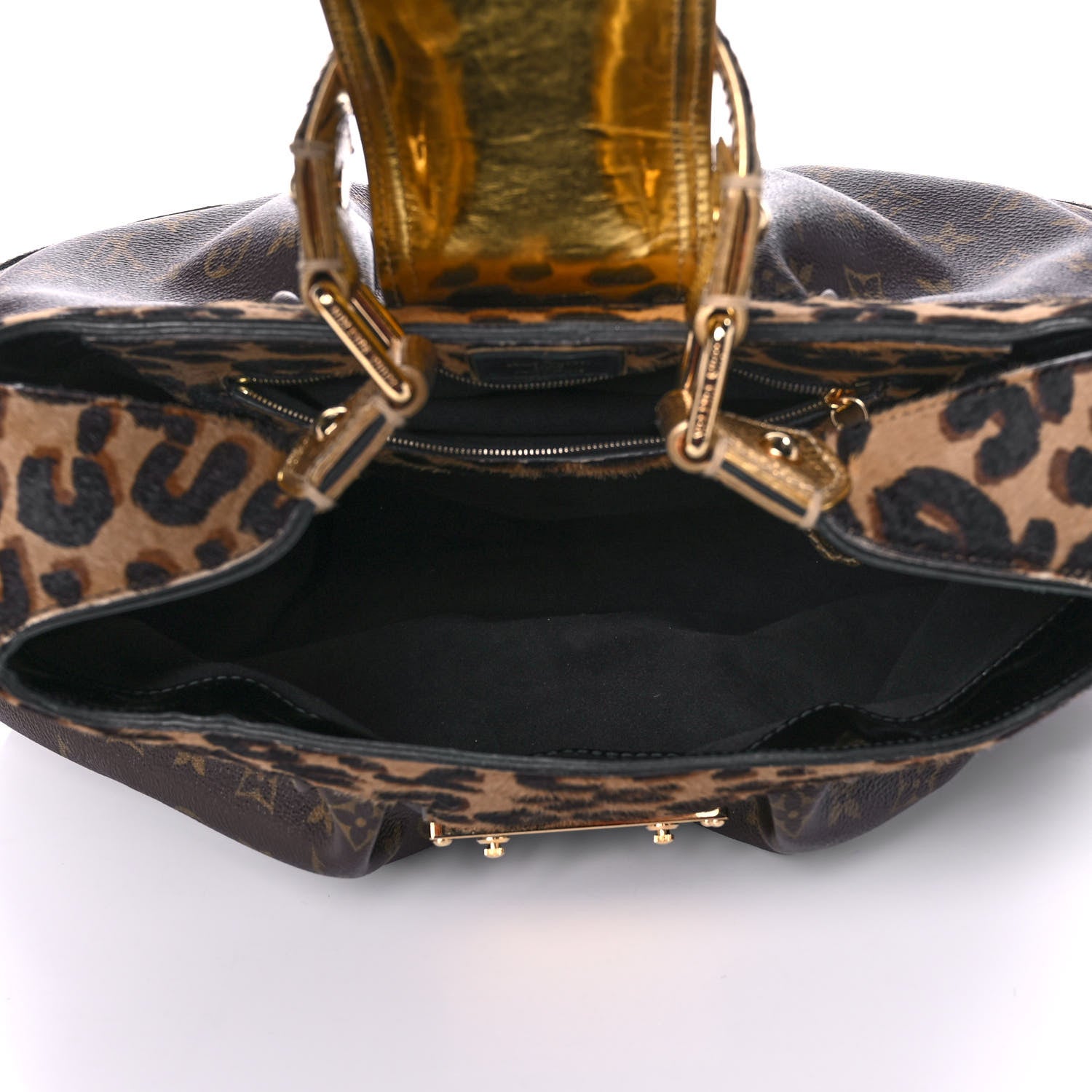 Louis Vuitton Monogram Leopard Polly 5 of 11