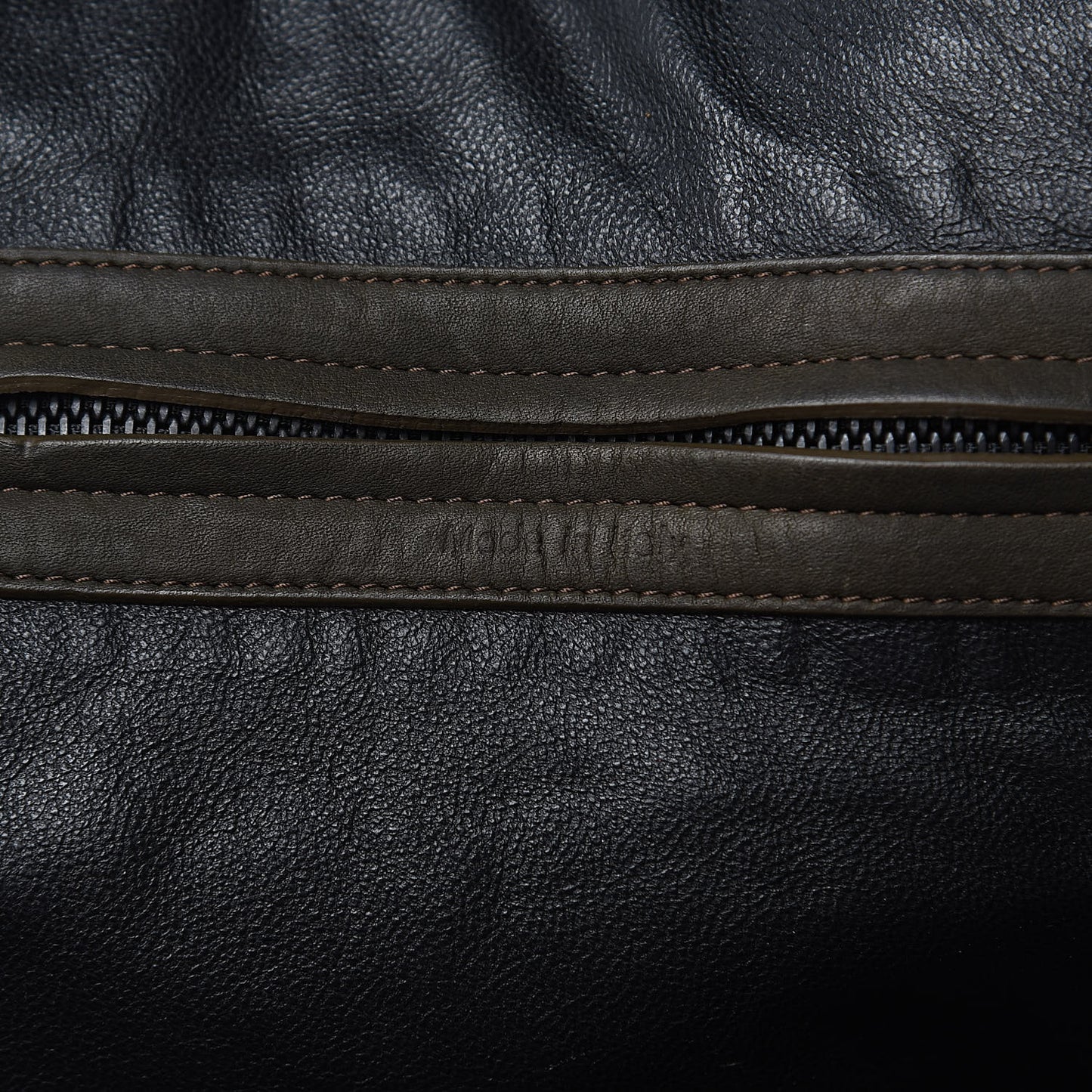 Suede Medium Phantom Luggage Olive