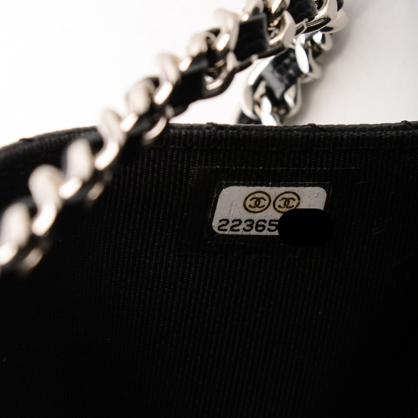 Caviar Chevron Wallet On Chain WOC Black