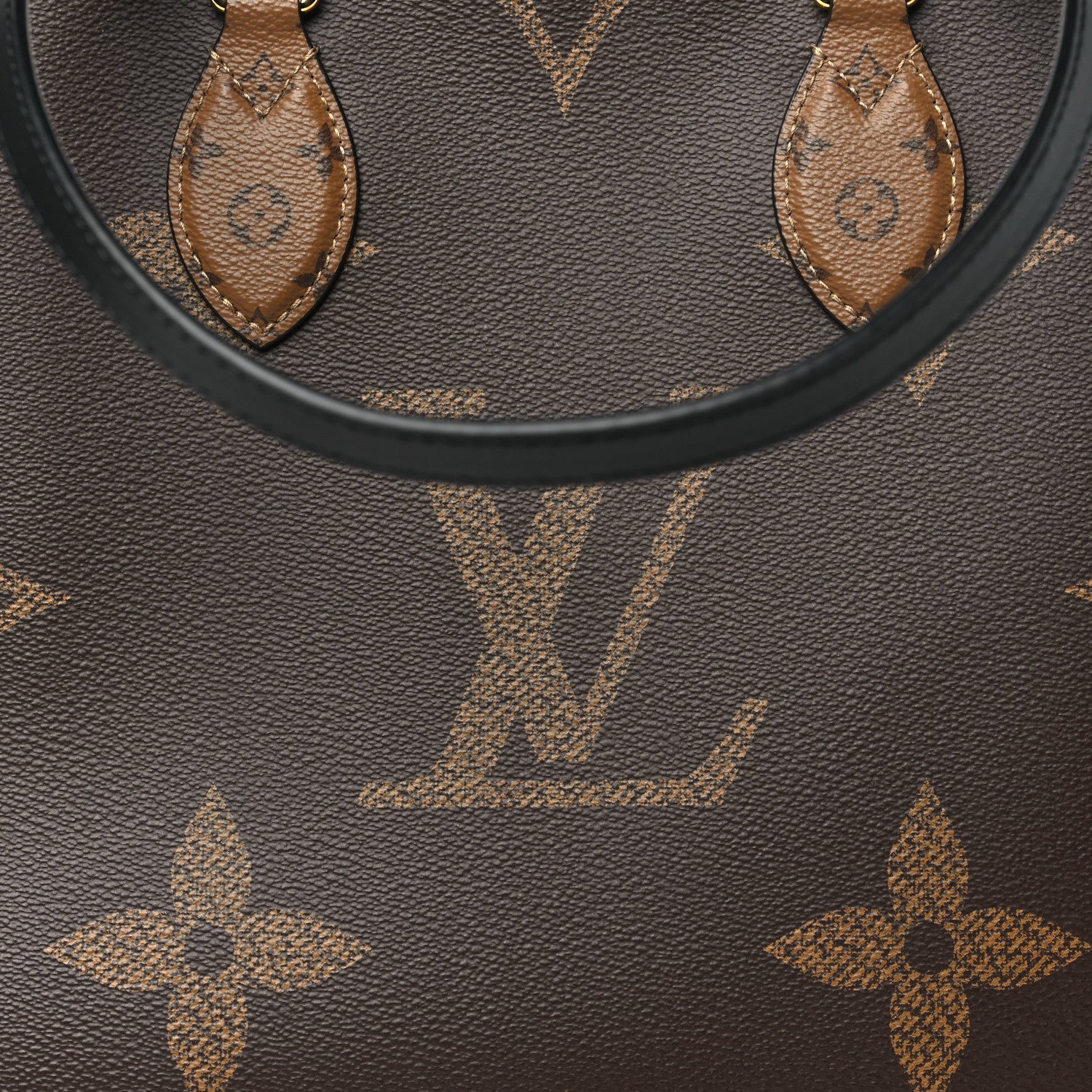 Louis Vuitton Reverse Monogram Giant Onthego MM 7 of 9