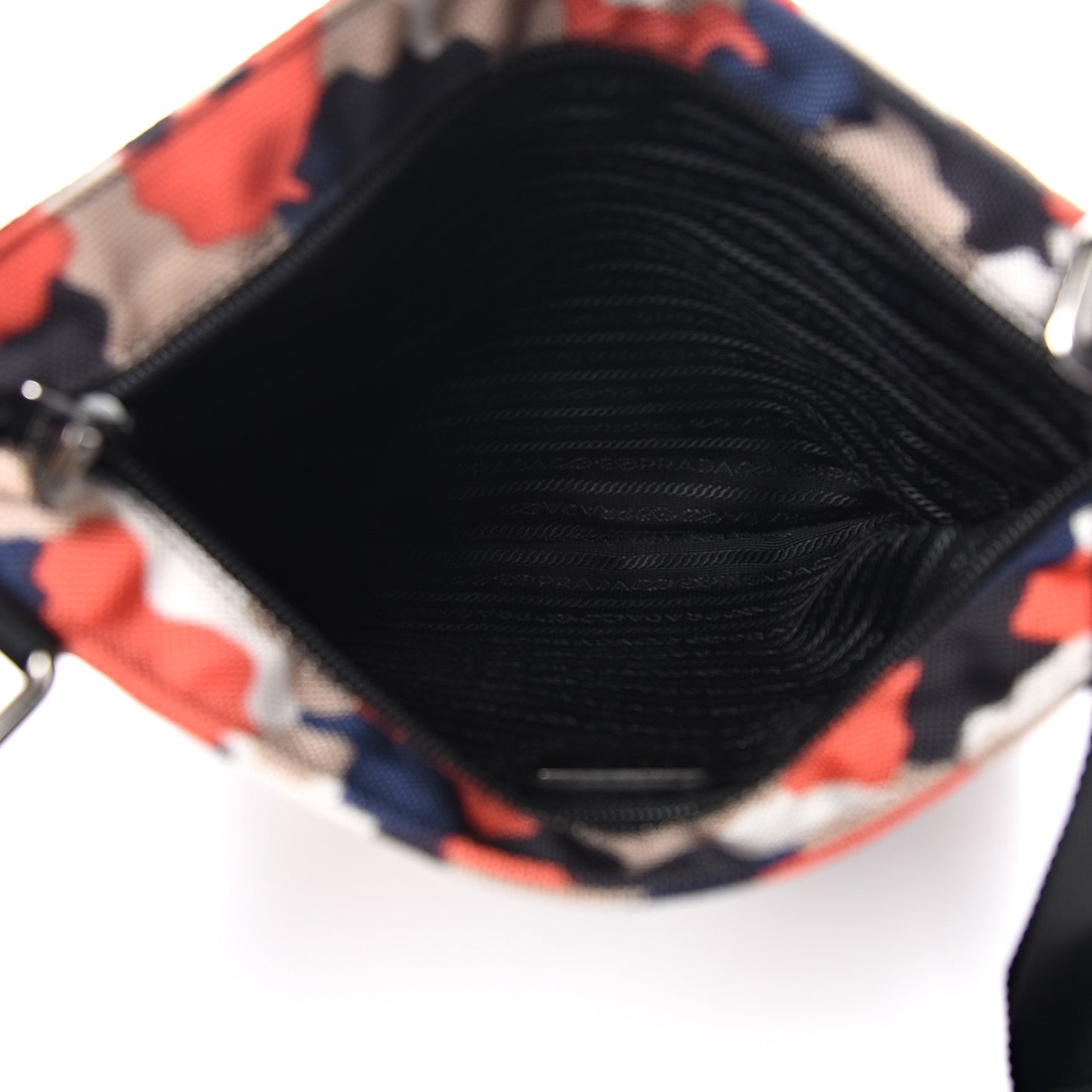 Cordura Saffiano Camouflage Crossbody Rosso