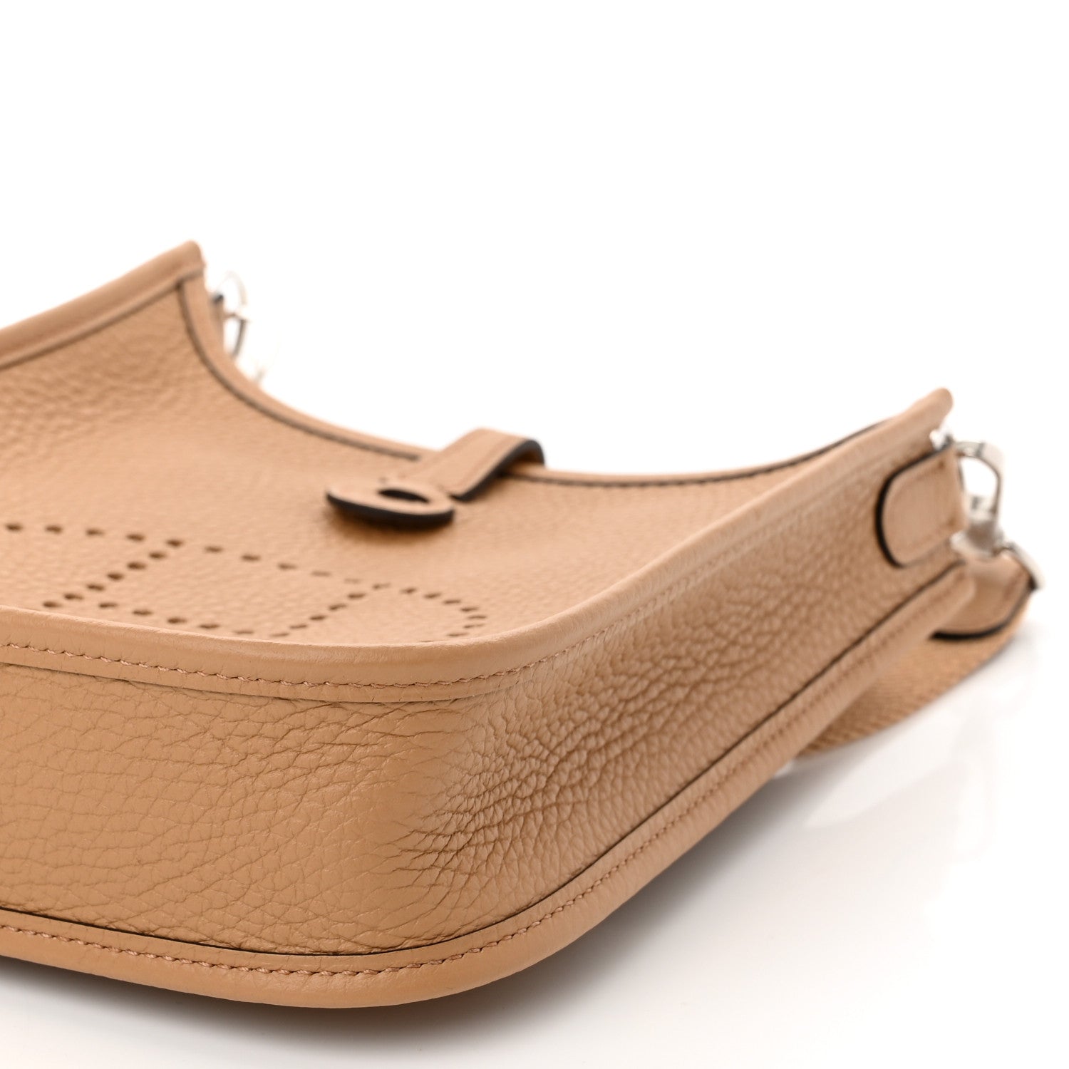 Hermes Taurillon Clemence Amazone Evelyne TPM Chai 10 of 11