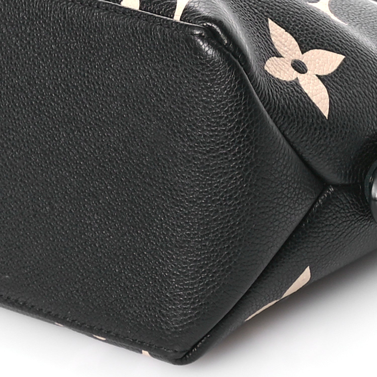 Louis Vuitton Empreinte Monogram Giant Petit Palais Black Beige 9 of 9