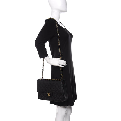 Chanel Caviar Quilted Jumbo Double Flap Black 2 of 11