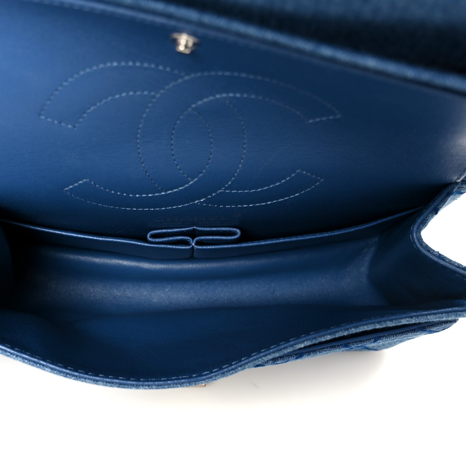 Chanel Denim 2.55 Reissue 225 Flap Blue 1870627 – FASHIONPHILE