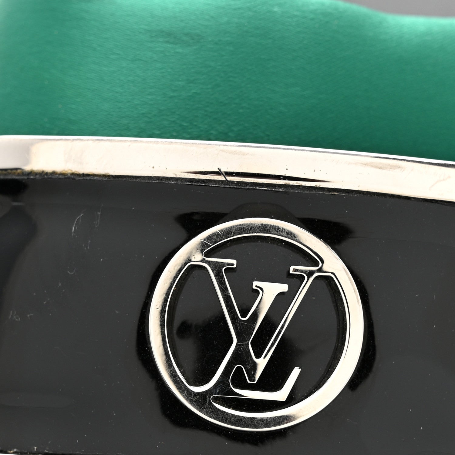 Louis Vuitton Satin Pool Pillow Flat Comfort Mule 38 Green Black 10 of 10