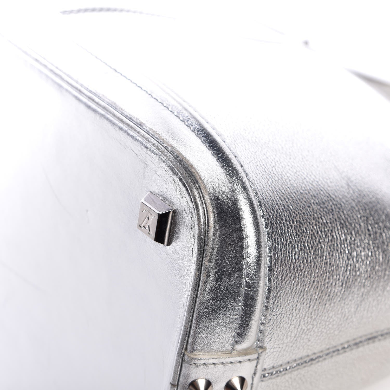 Louis Vuitton Suhali Lockit MM Silver 16 of 17