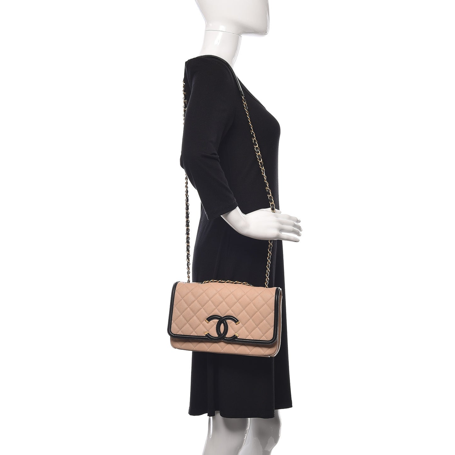Caviar Quilted Medium CC Filigree Flap Beige Black