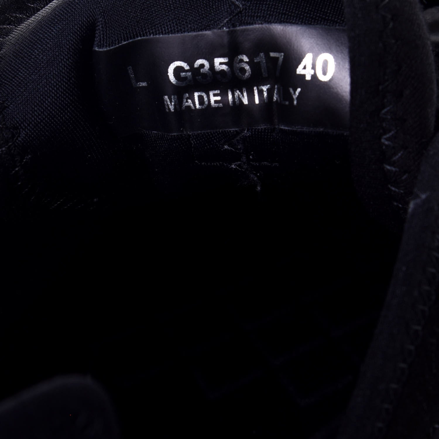 Chanel Velvet Calfskin Mixed Fibers CC Sneakers 40 Black 8 of 9