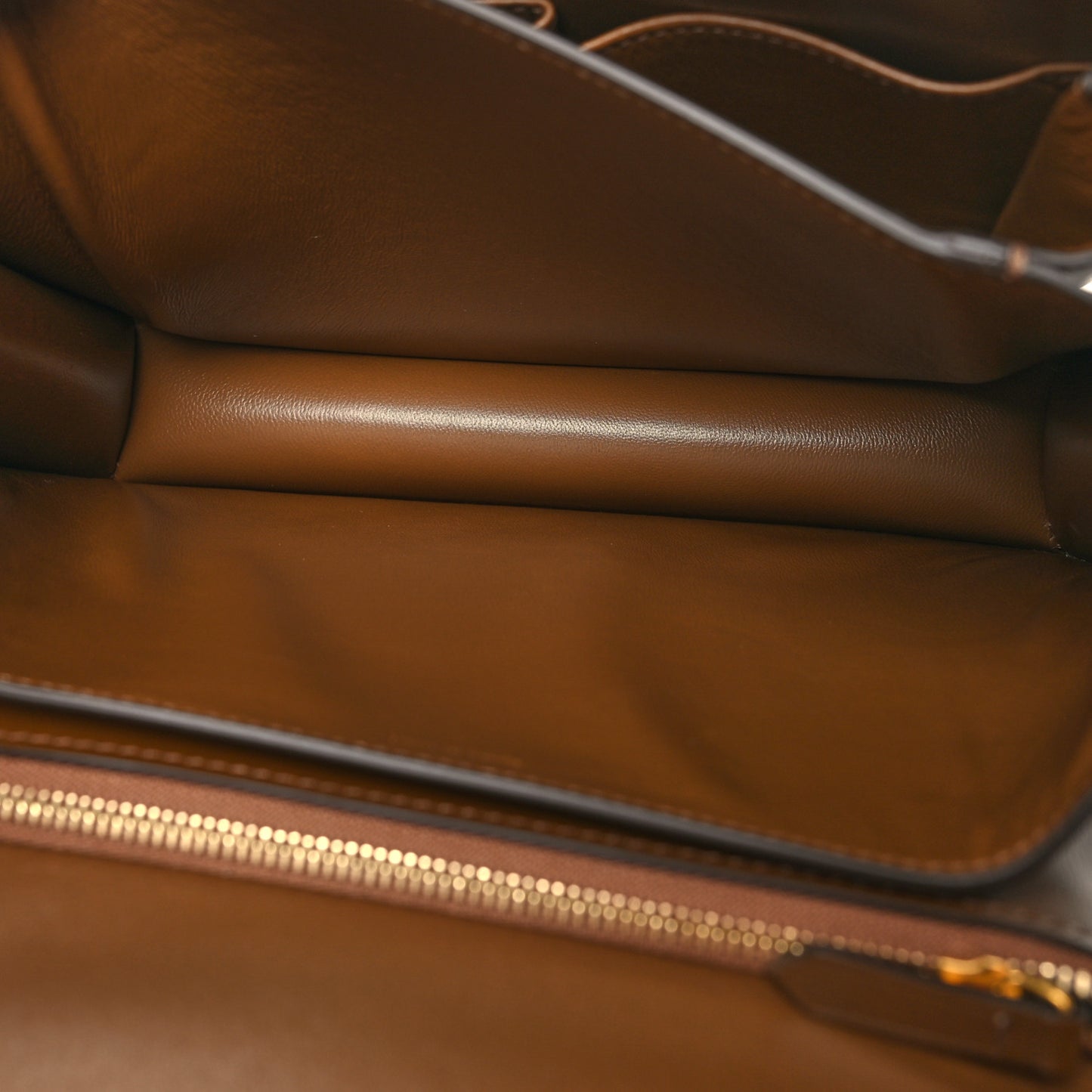 Box Calfskin Medium Classic Box Flap Bag Camel