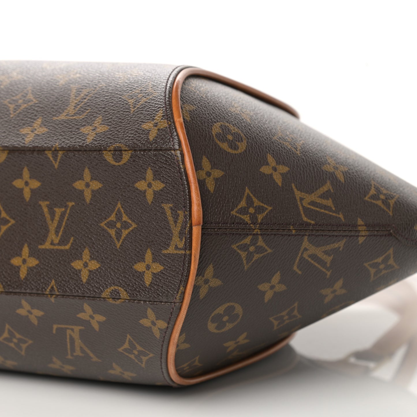 Monogram Ellipse MM