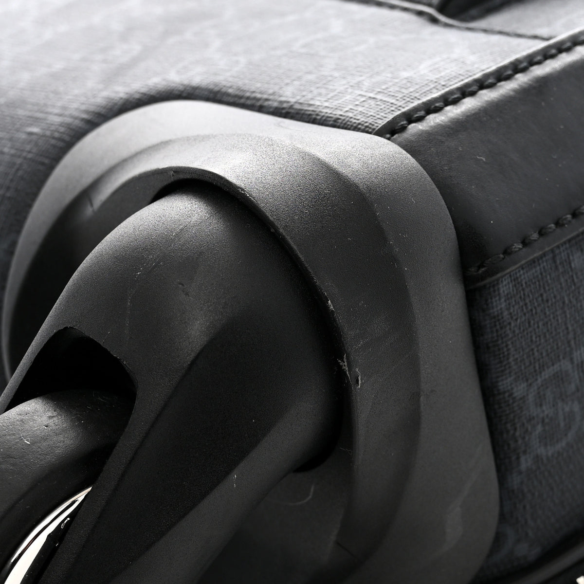 GG Supreme Monogram Gran Turismo Suitcase Black Grey
