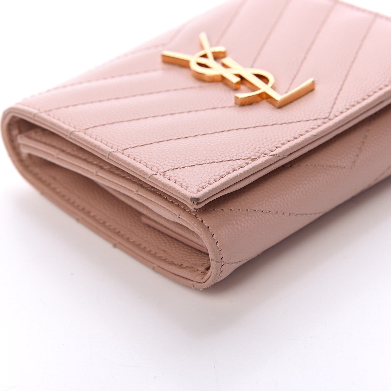 Saint Laurent Grain De Poudre Matelasse Chevron Monogram Compact Wallet Pink 7 of 9