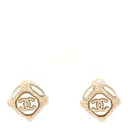 Chanel Pearl CC Round Earrings 1 of 5