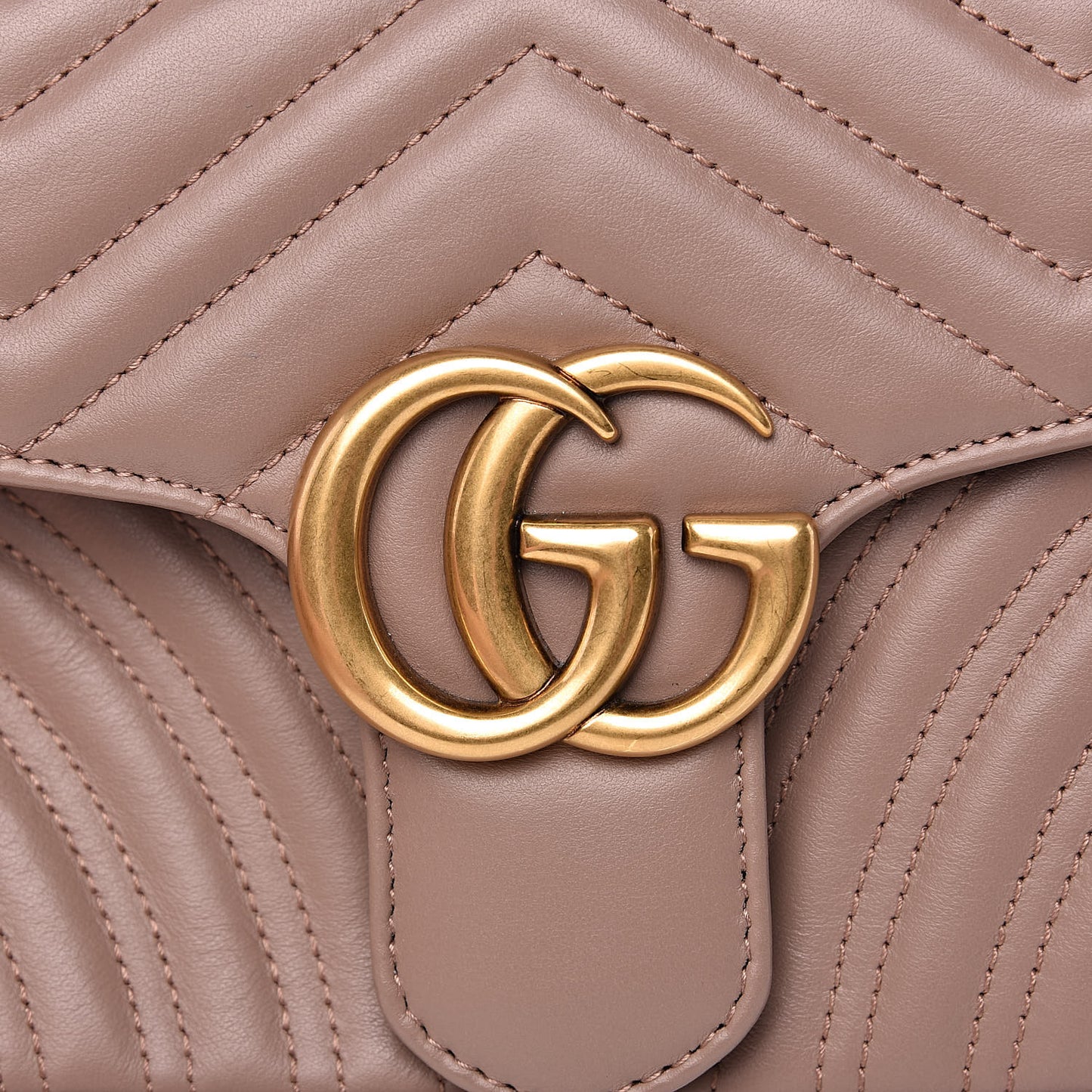 Calfskin Matelasse Small GG Marmont Shoulder Bag Porcelain Rose