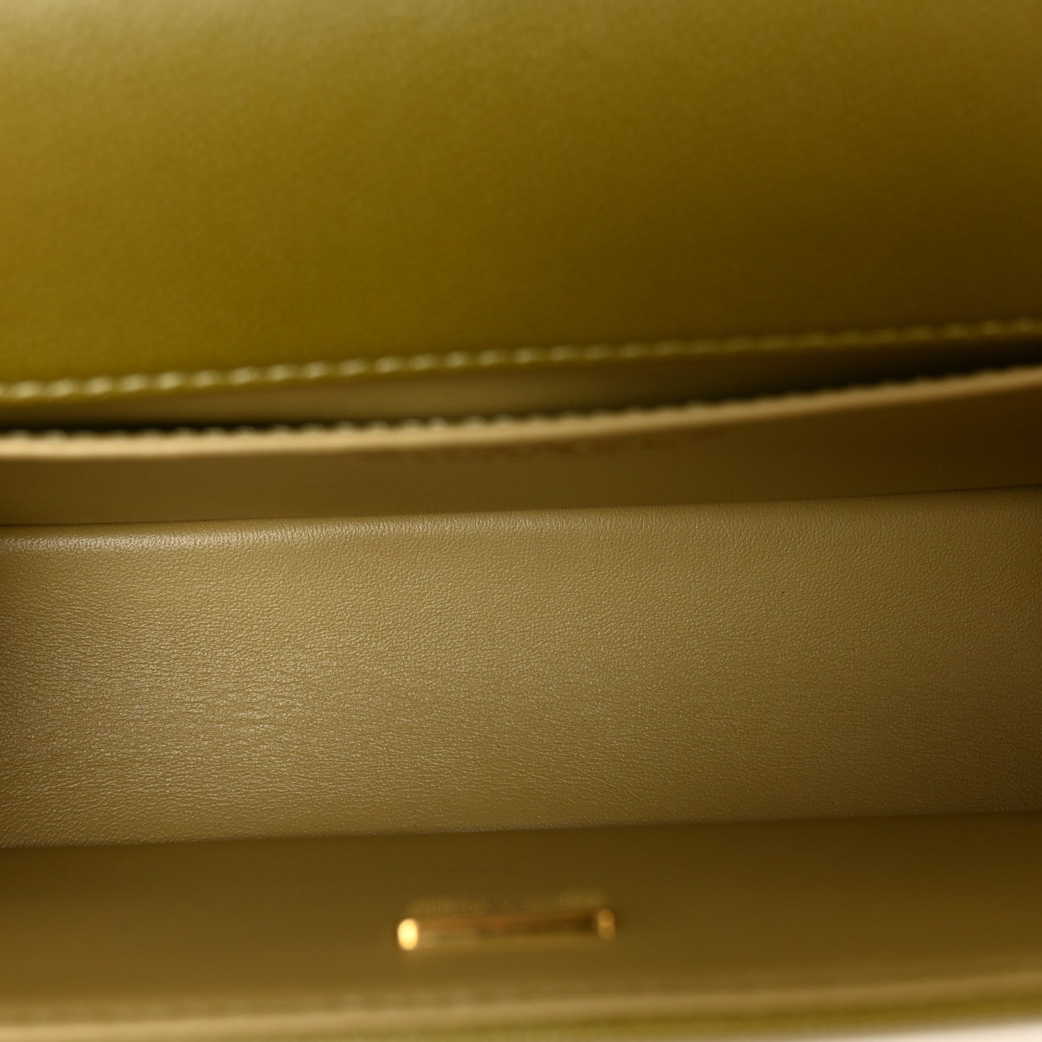 Chanel Caviar Quilted Medium Boy Flap Green 5 of 11
