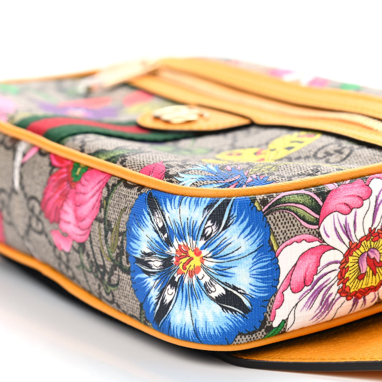 GG Supreme Monogram Flora Medium Ophidia Belt Bag Beige Multicolor Crop