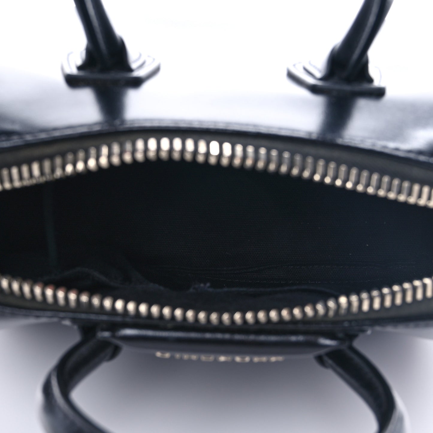 Shiny Lord Calfskin Mini Antigona Black