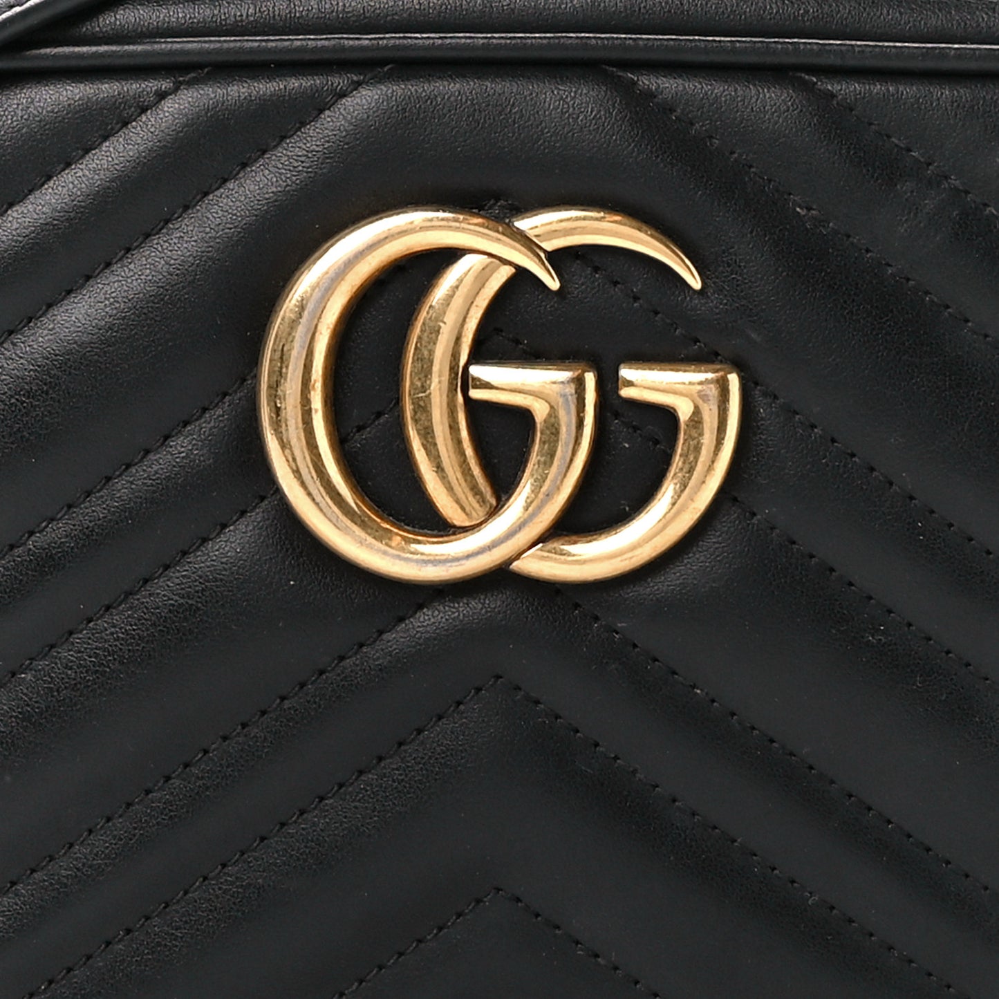 Calfskin Matelasse Small GG Marmont Chain Shoulder Bag Black