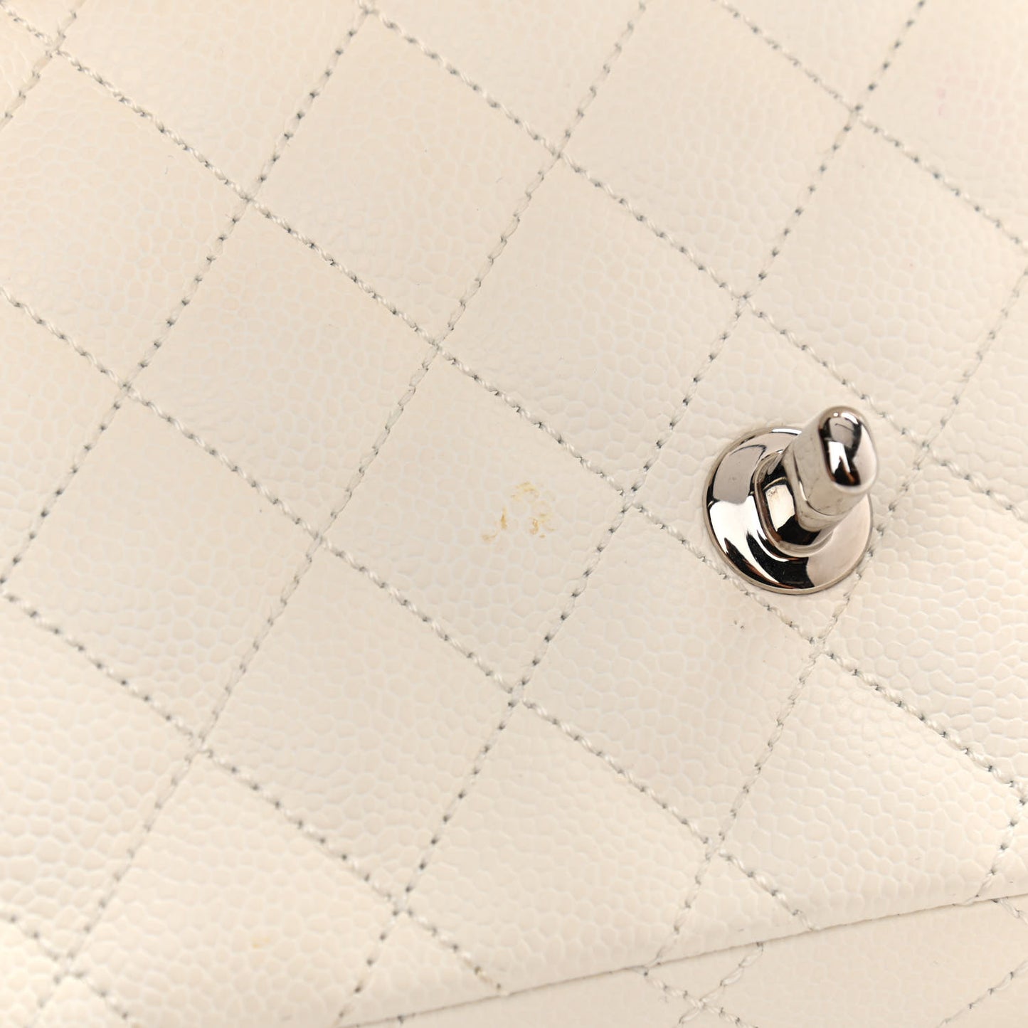 Caviar Quilted East West Flap White
