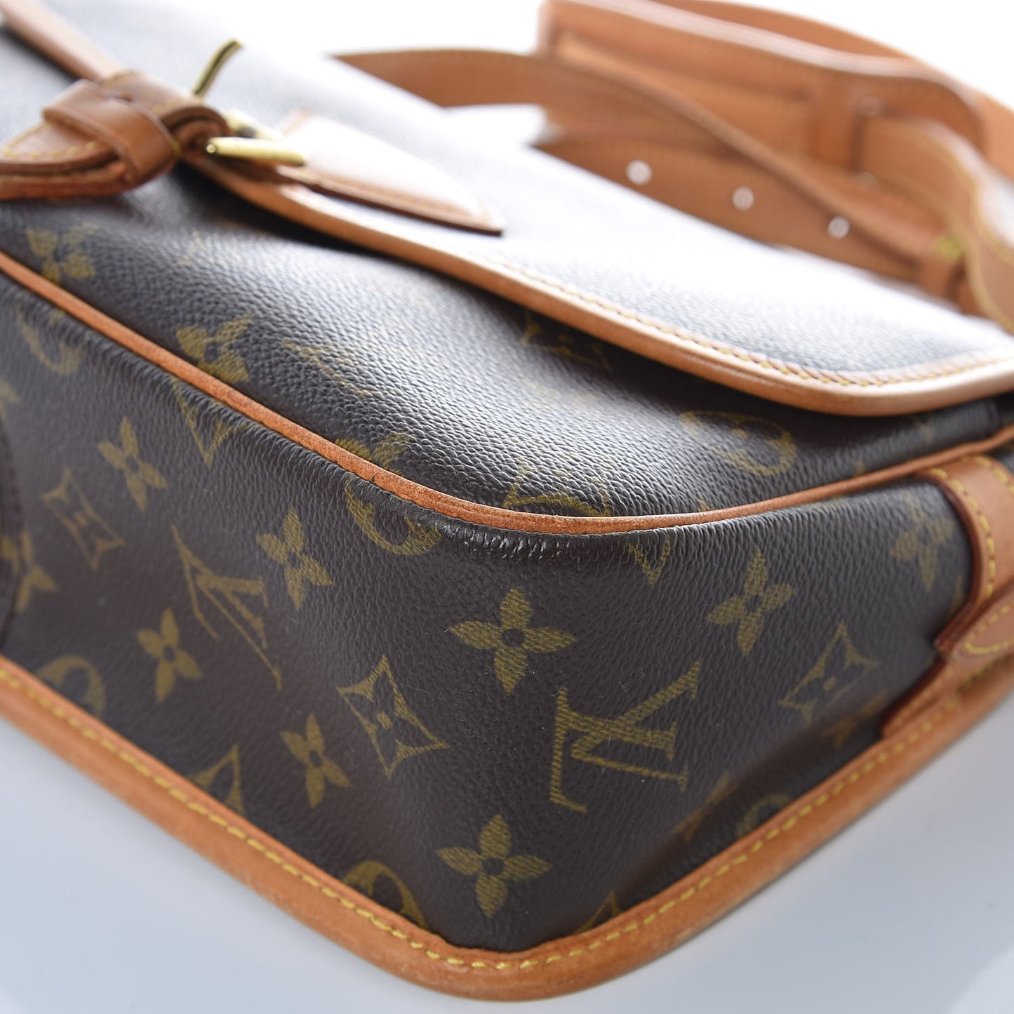 Monogram Sologne