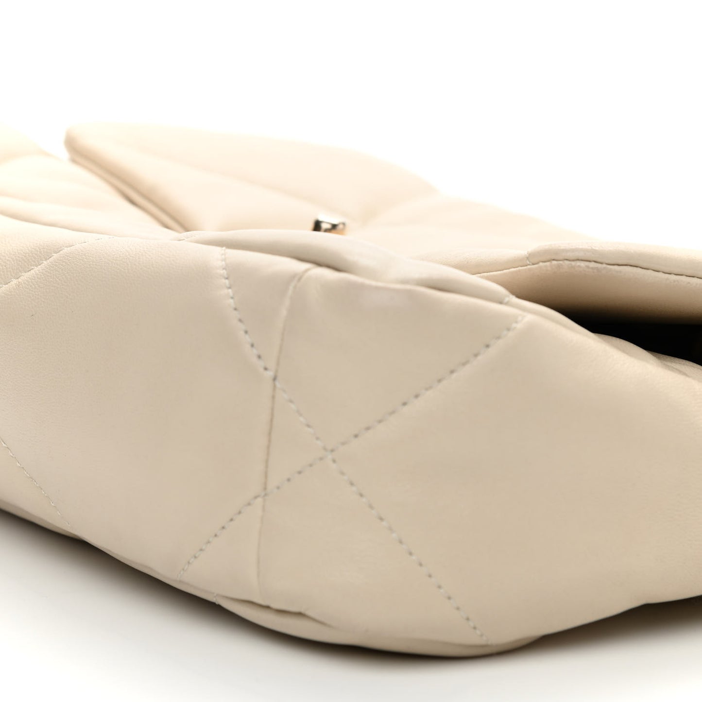 Lambskin Quilted Medium Chanel 19 Flap Light Beige