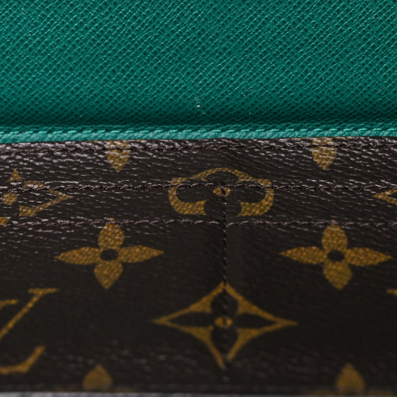 Louis Vuitton Monogram Josephine Wallet Vert 14 of 15