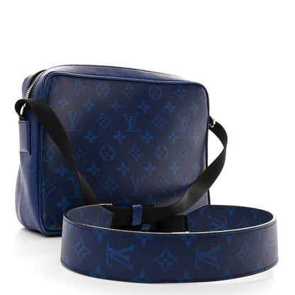 Louis Vuitton Taiga Monogram Outdoor Messenger Cobalt 3 of 10