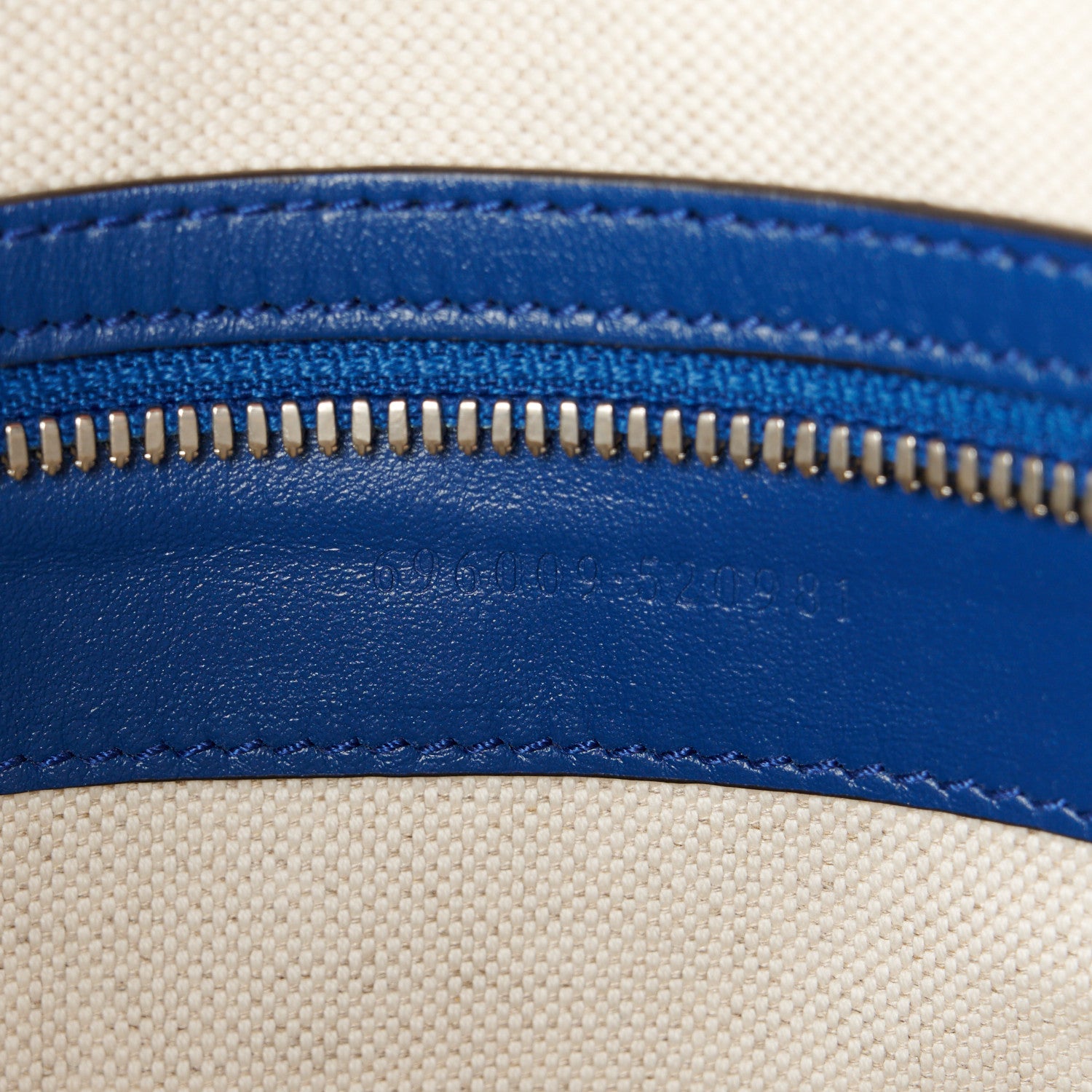Gucci Calfskin GG Tennis Embossed Medium Wristlet Messenger Bag Intense Metal Blue 7 of 11