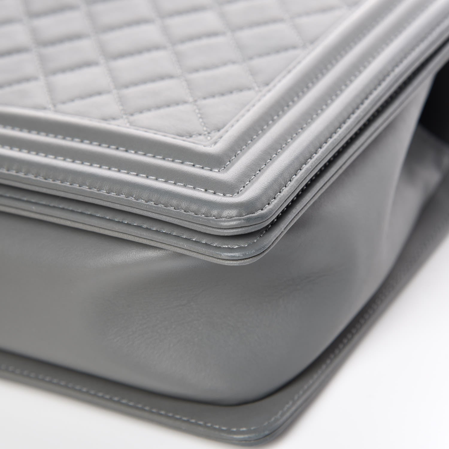 Chanel Calfskin Quilted New Medium Boy Flap Grey 10 of 13
