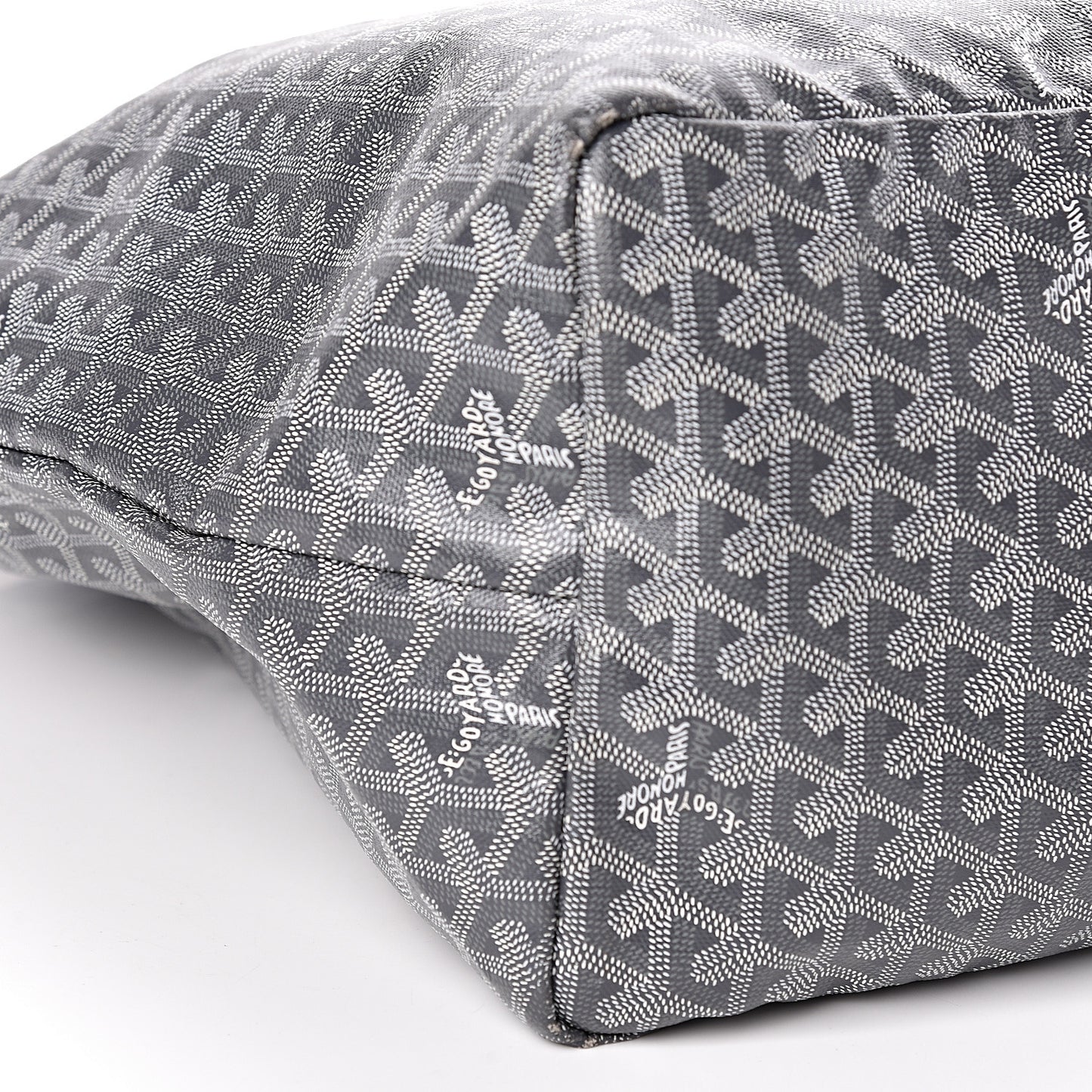 Goyardine Saint Louis GM Grey