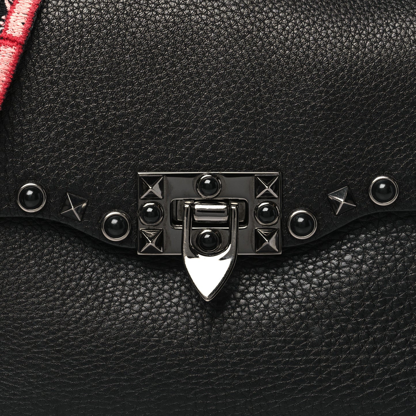 Pebbled Calfskin Onyx Medium Guitar Strap Rockstud Rolling Flap Love Blade Saddle Bag  Black