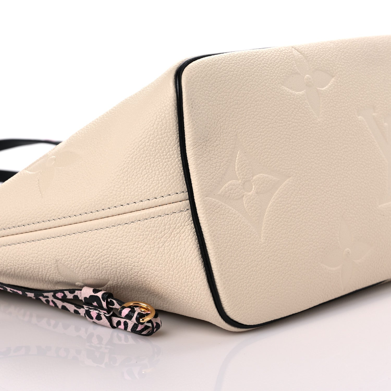 Louis Vuitton Empreinte Monogram Giant Wild At Heart Neverfull MM Creme 8 of 10