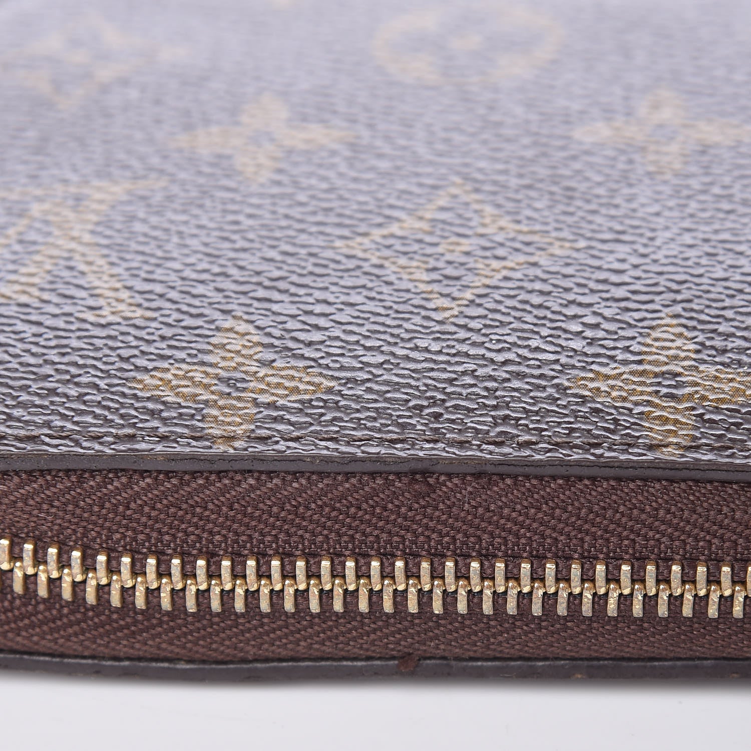 Louis Vuitton Monogram Zippy Wallet 13 of 16