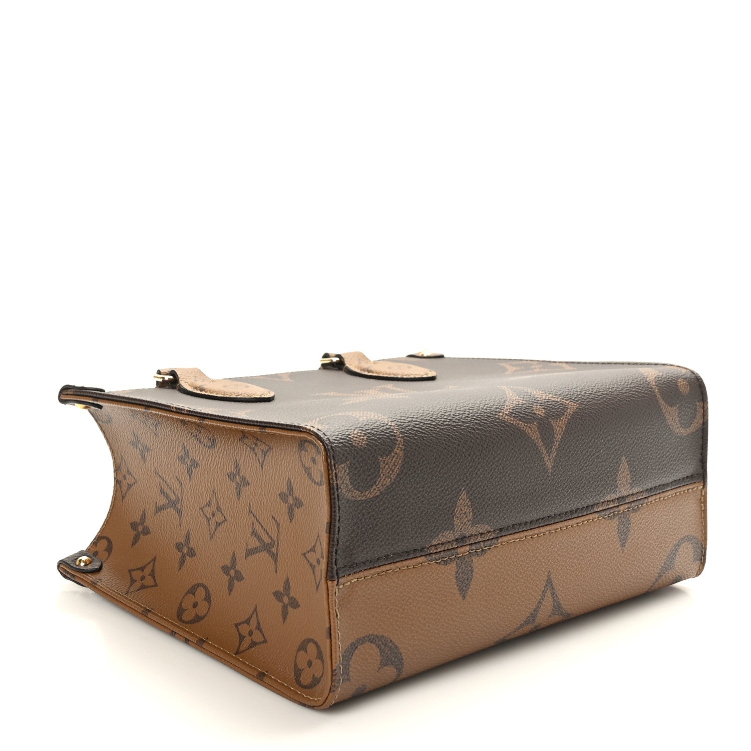 Louis Vuitton Reverse Monogram Giant Onthego PM 4 of 8