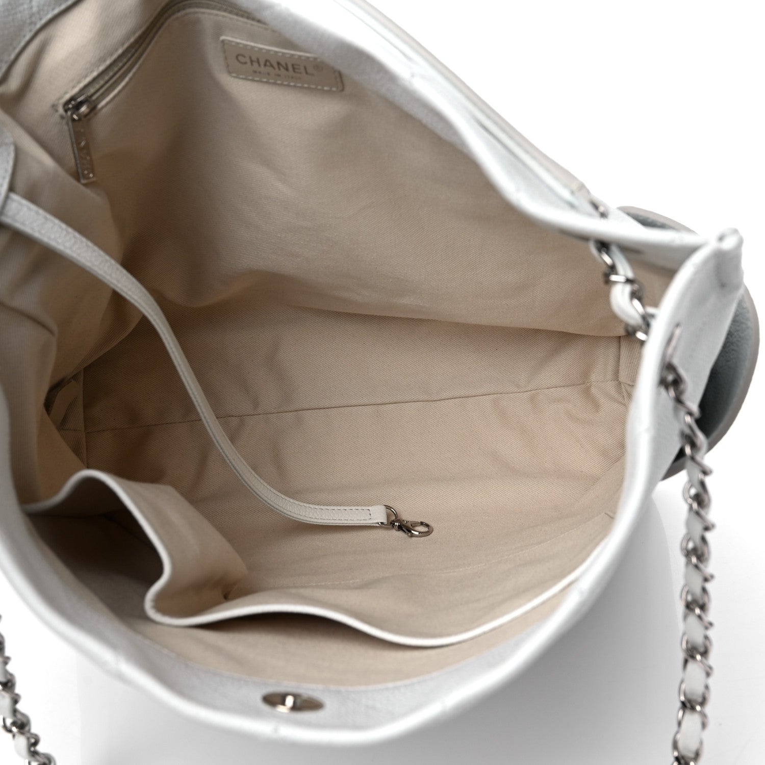 Chanel Caviar Stitched CC Pocket Tote White 5 of 11