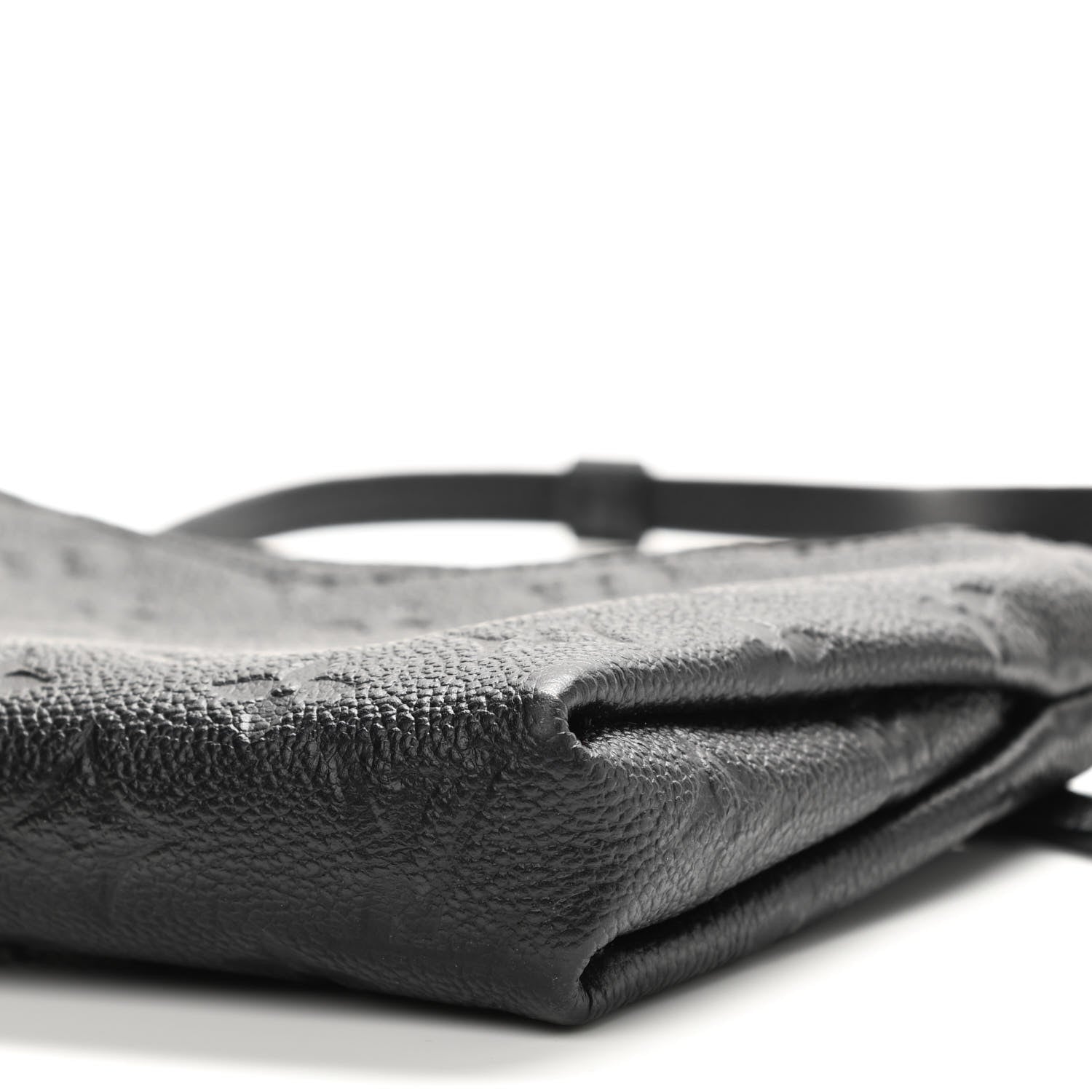 Louis Vuitton Empreinte Pallas Crossbody Black 18 of 21