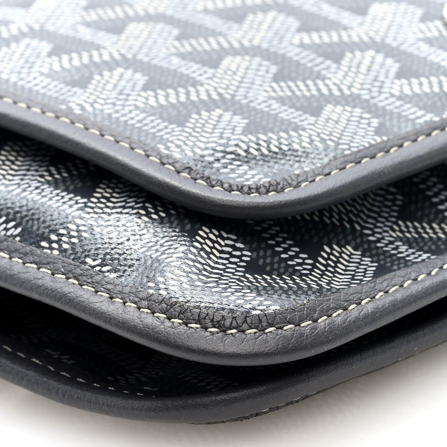 Goyardine Plumet Wallet Clutch Grey